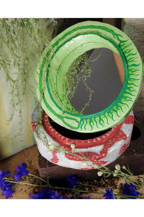 RED SNAKE HANGING MIRROR *Last1